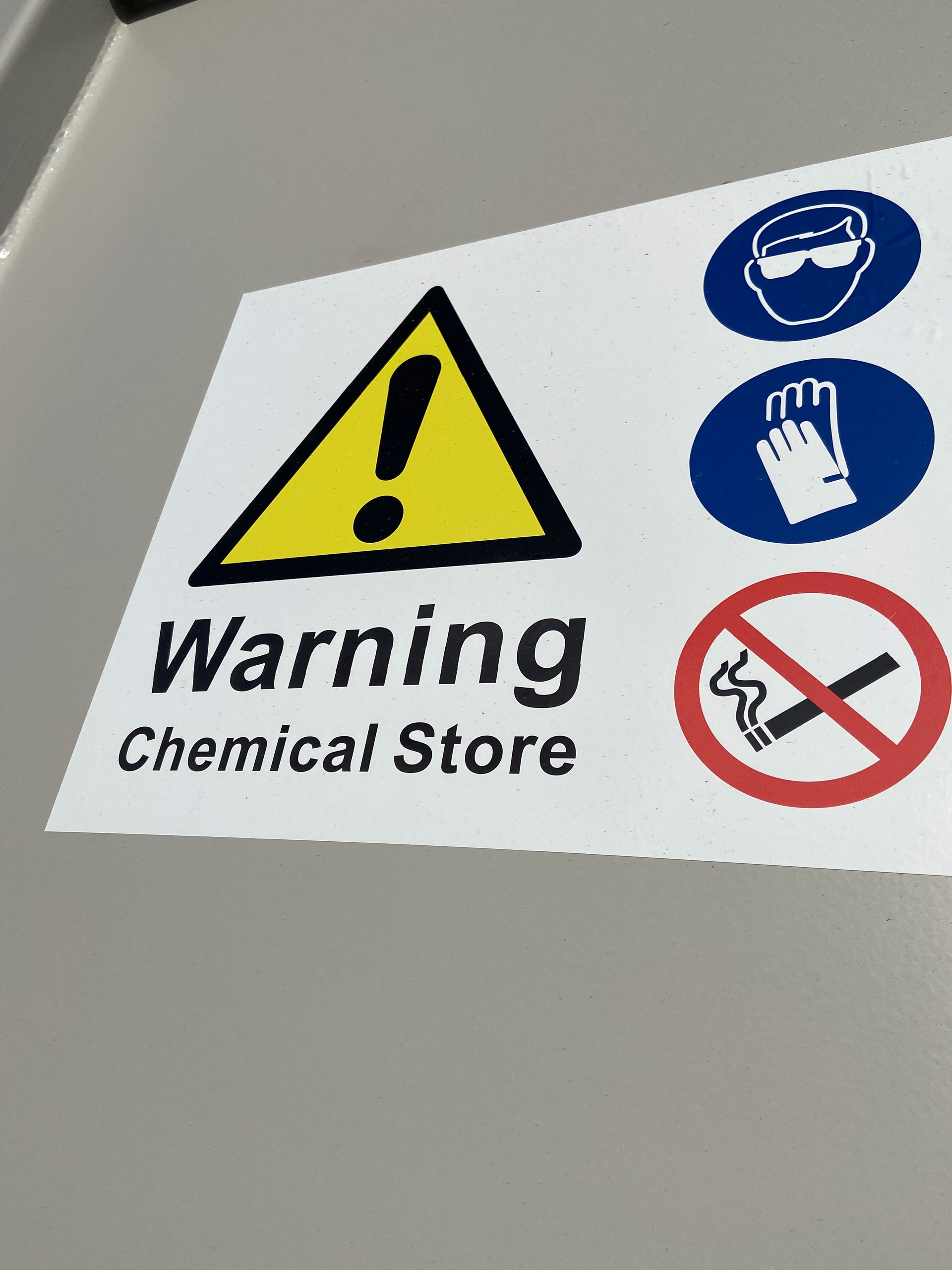 chem-safe-signage